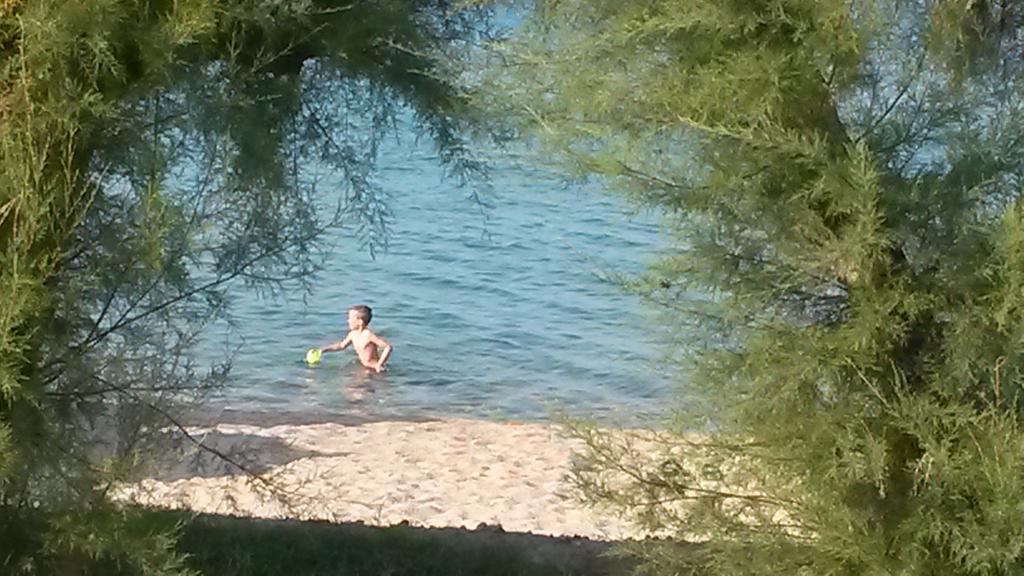 Kristel Villa Ierissos Bagian luar foto